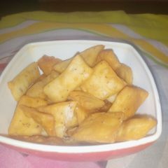 A picture of Namkeen matar.