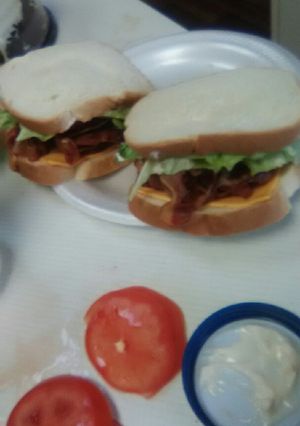 A picture of DBLT's.
