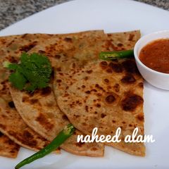 A picture of Broccoli Paratha.