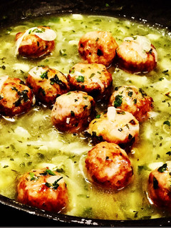 Una foto de Albóndigas en salsa (estilo tradicional)