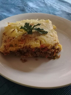 Una foto de Pastel de papa relleno con carne picada
