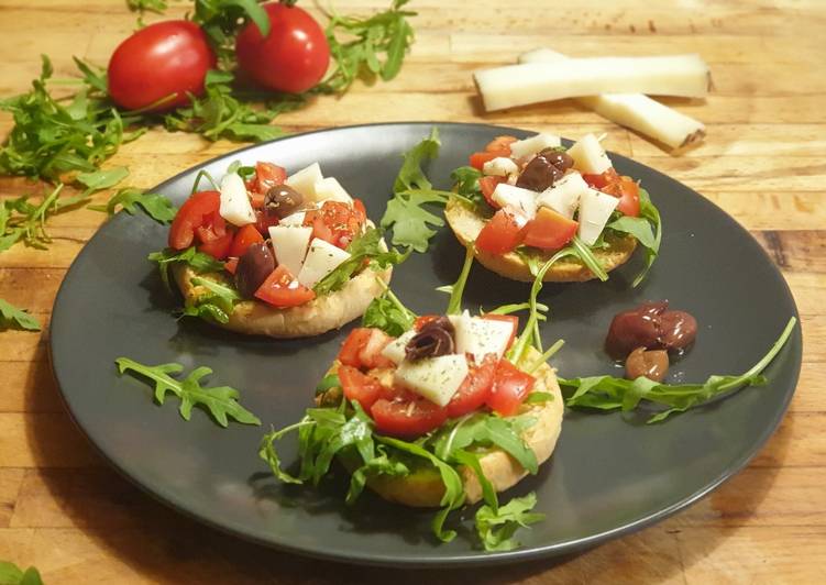 How to Make Super Quick Homemade Frise di farro alla cipolla