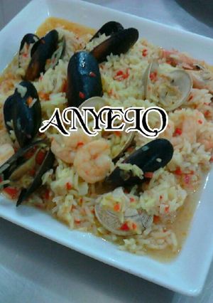 Una foto de Arroz con mariscos 