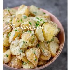 Simple potatoes salad A picture of Simple potatoes salad.
