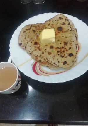 A picture of Millet Potato Paratha.