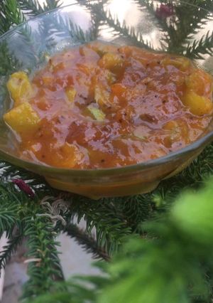 A picture of Raw mango (Launji).