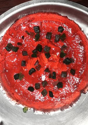 A picture of Raspberry jello.