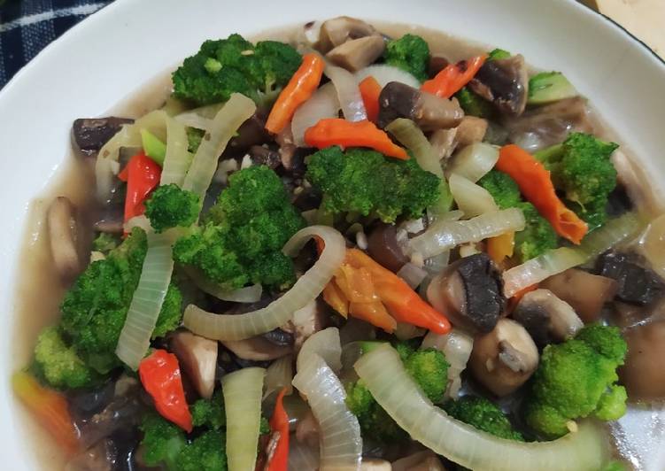 Resep Jamur Kancing Brokoli Saus Tiram Anti Gagal