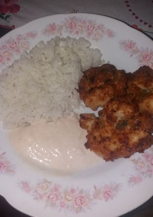 Sajtos csirke rizs körettel recept fotója