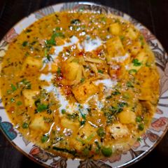 A picture of Dhaba Style Methi Matar Malai Paneer.