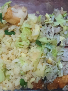 日式唐揚雞雙色炒飯 的食譜成品照片