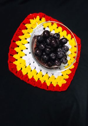 عکسی از دستور ترشی انگور سیاه 😋😋😋