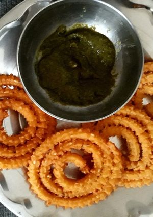 A picture of Chakli.