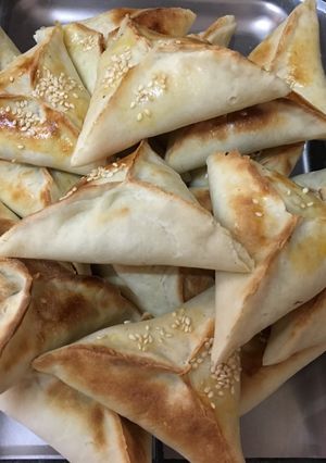 صورة لوصفة أقراص سبانخ بعجينة رائعة وطرية