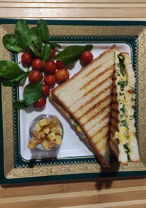 A picture of The cheat day sandwich.