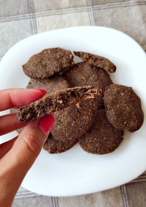 Фото Печенье 🍪 из конопляной муки и орехов. Веган.