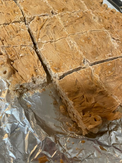 A picture of Peanut butter Cheerio bars.