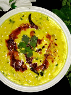 बूंदी कढ़ी(boondi kadhi recipe in hindi) रेसिपी मुख्य फोटो