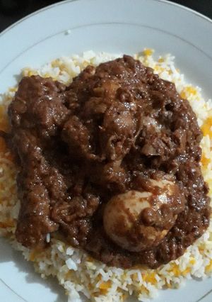 A picture of Chicken Biriyani.