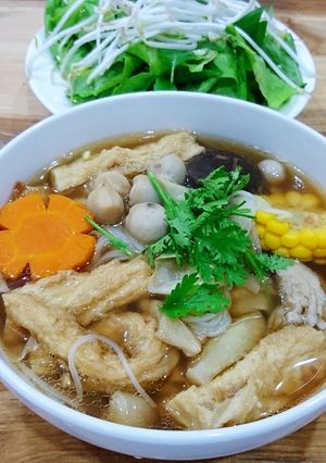 A picture of Simple Vegetarian Hu Tieu Noodle Soup.