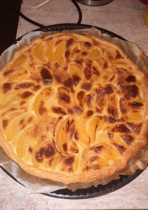 Une photo de Tarte aux pêche 🍑 mi cuite