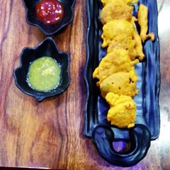 Besan pakode A picture of Besan pakode.