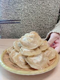 無腦加熱市售冷凍煎餃|過熱水蒸氣烤箱微波爐 的食譜成品照片