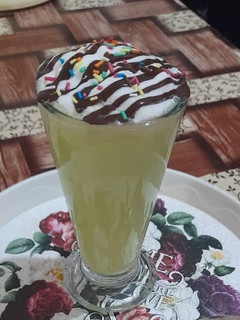 عکسی از دستور میلک شیک طالبی😜