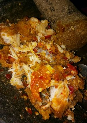 Foto resep Ayam Geprek Pedas