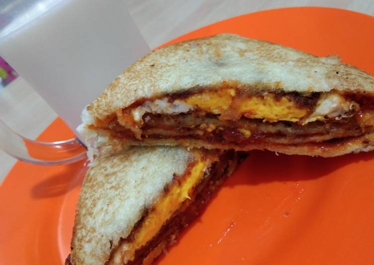 Roti bakar telor abon,