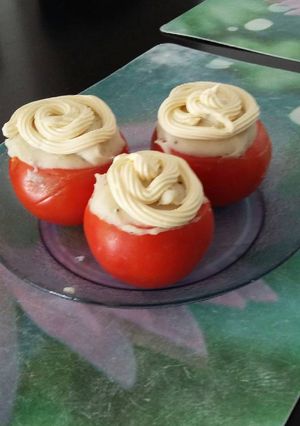 Una foto de Tomates rellenos