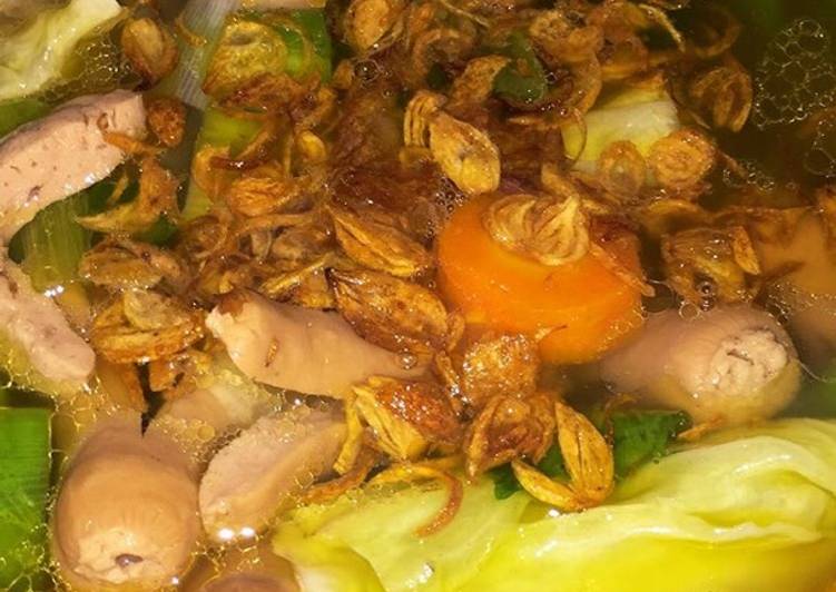 Langkah Mudah untuk Membuat Sayur sop bakso sosis, Bikin Ngiler