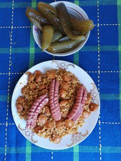 1305. Tarhonyás virsli pörkölt kovászos uborkával 😋 recept fotója