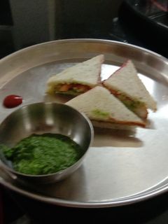 A picture of Veg sandwich.