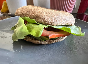 Una foto de Pan pita integral Rápida Apta para (Aplv)