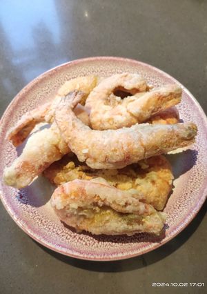 A picture of Fried Tiger Prawns.