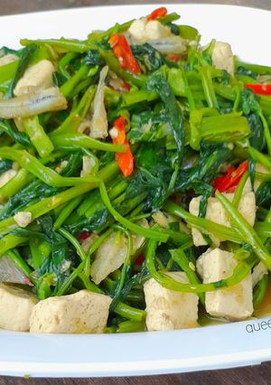 Foto resep Oseng Kangkung Tahu Putih