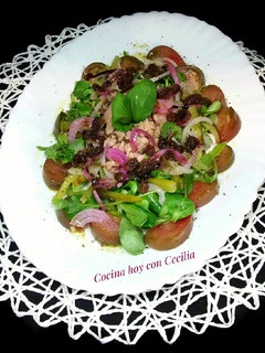 Una foto de Ensalada mixta
