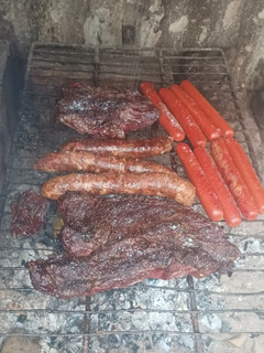 Una foto de Asado mix #asadocarnicero