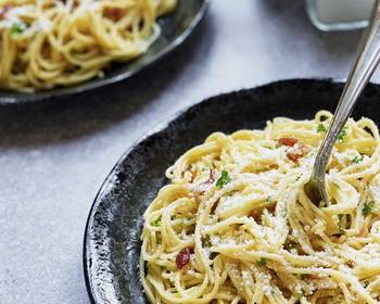 Ready to Serve Spaghetti Carbonara Delicious