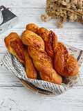 Twisted Honey Garlic Bread Tanpa Ulen