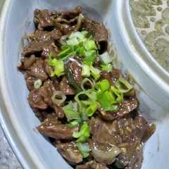 A picture of Beef teriyaki.