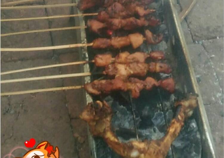 Sate ayam bumbu kacang