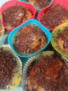 Una foto de Cupcakes mágicos integrales con agave en freidora de aire Cosori