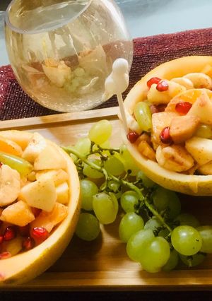 A picture of Mix fruit chaat.