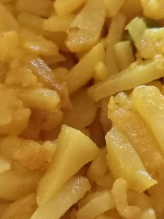 আলু ভাজা (aloo bhaja recipe in Bengali) রেসিপির প্রধান ছবি