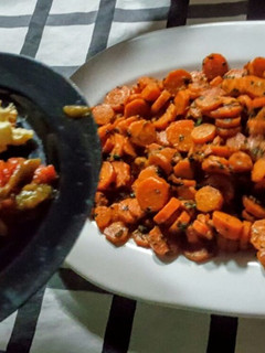 Una foto de Zanahorias a la Oriental