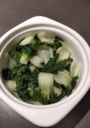 A picture of Boiled Bakchoi.
