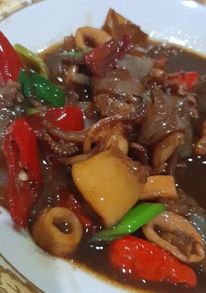 Foto resep Cumi Saos Mentega Enak dan mudah
