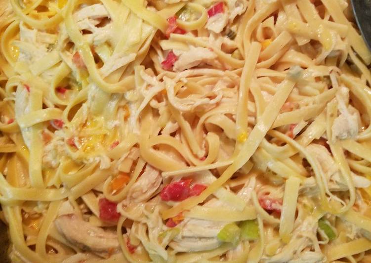 Steps to Make Quick Chicken Fettuccini